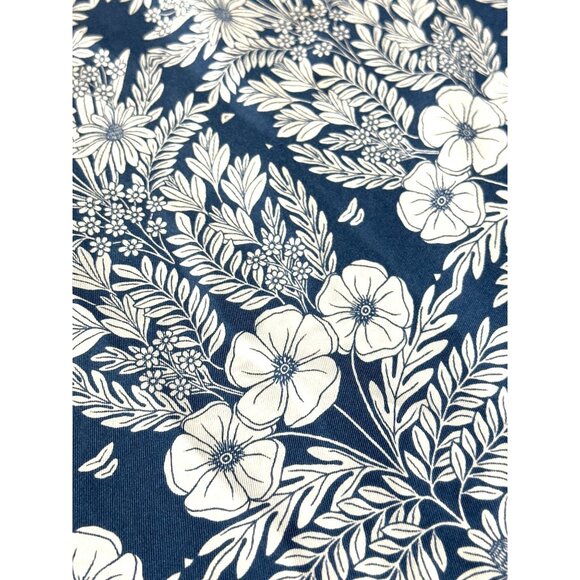 Abigail Borg Botanical Print Size 0 for  J Crew Navy Floral Silk Dressy Tank Top - Picture 13 of 13